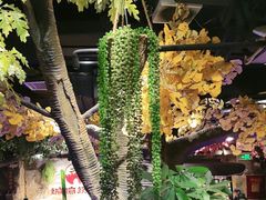 -城墙拐拐火锅(三峡广场黑金冠店)