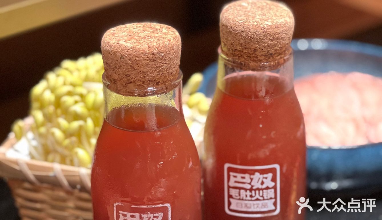 夏日里的美味暴击！火锅配奶茶玩出新花样！