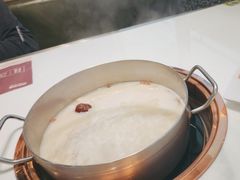 -洪氏嗨捞·猪肚鸡火锅(阳光天地店)