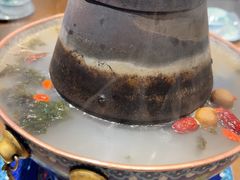 -年巴羊肉铺老铜锅(梅江店)