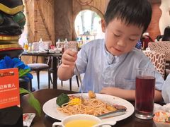 -灵玲国际马戏城