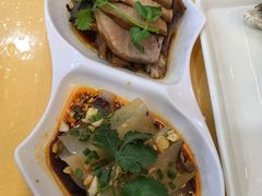 -鹏城人家海鲜酒家·23年老字号(较场尾店)