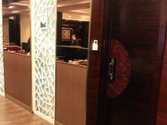 -皇城根·鲁菜济南菜·吊炉烤鸭·炒鸡鱼头(济南旗舰店)
