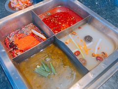 四季锅底-王家渡火锅店(棕榈泉店)