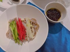 榆树皮炸酱面-泰悦一品·粤菜·烤鸭·茶点(金融街店)
