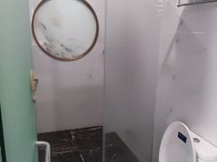 -忆江南酒店(交通大学咸宁路地铁站店)