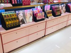 -4inlook美目美佳隐形眼镜店(恒隆广场店)