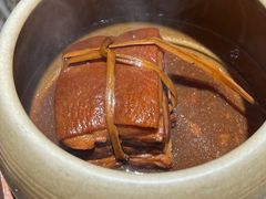 金牌坛子肉-魁盛居百年鲁菜馆(县西巷店)