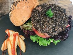 黑胡椒汉堡-HIGH FIVE哈福手工汉堡(桂林路店)