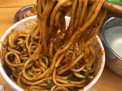素椒杂酱面-左撇子私房面