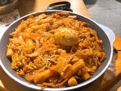 炒年糕-姜虎东白丁烤肉(恒隆广场店)