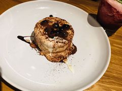 冲绳黑糖爆浆蛋糕-必胜客(百联又一城店)