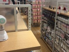 -名创优品(河南郑州健康路2店)