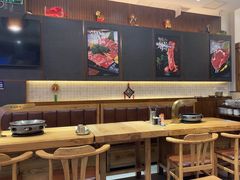 -青瓦餐厅·生鱼片·韩园烤肉(西塔店)
