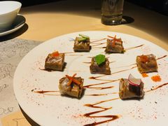 -穹六人间 people 6(岳阳路店)