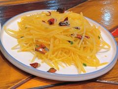 酸辣土豆丝-POLO小馆·老南京菜(解放路店)
