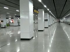 -龙溪路(地铁站)
