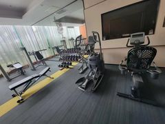 -珠海拱北口岸希尔顿欢朋酒店