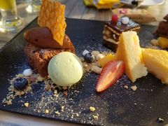 -LENBACH兰巴赫西餐啤酒坊(大连东港店)