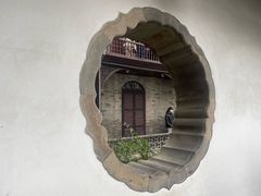 -何园