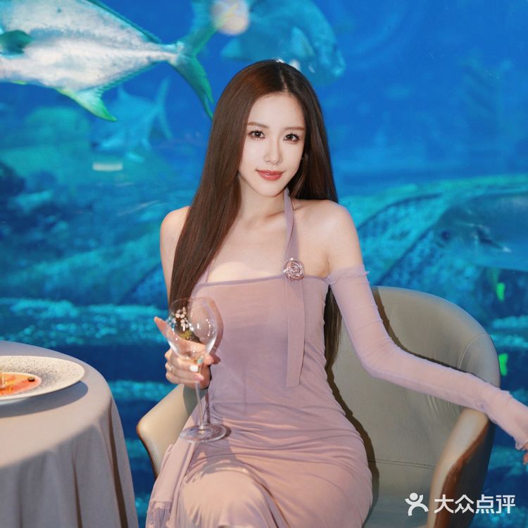 三亚亚特兰蒂斯奥西亚诺海底餐厅| 沉浸式用餐体验