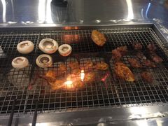 -马路牙子烧烤音乐酒馆(望京店)