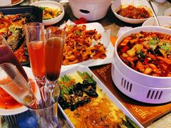 -巴特餐饮6加1音乐餐吧·新疆菜