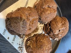 -W COLLECTIVE  DESSERT SHOP