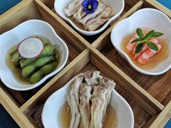 -荷风细雨·中国茶宴(碧云店)