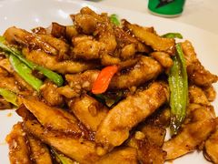 里脊炒鲍菇-大铁勺新津菜(东丽阳光新业广场店)