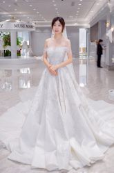 点击看大图 婚纱-MuseMarry婚纱(前海嘉里中心店)