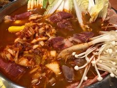 -肥肥虾庄·金牌油焖大虾(杨园滨江时代walk店)