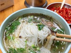 -全家福米线