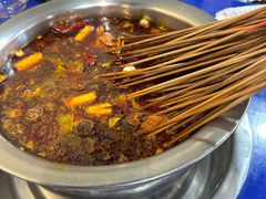 -牛华周记麻辣烫起源店