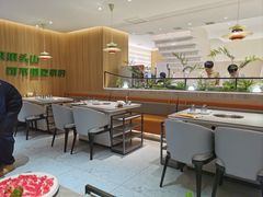 -狼头山火锅 KTV欢唱·烤串(理工大学店)