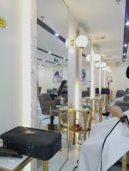 店内环境-3AM HAIR SALON染发接发