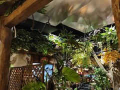 -城墙拐拐火锅(三峡广场黑金冠店)