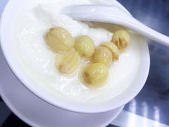 -义顺牛奶公司