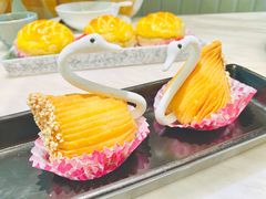 鲜果榴莲天鹅酥-陶陶居酒家(海岸城店)