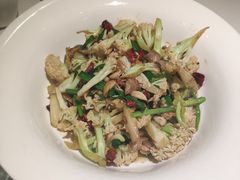 -费大厨辣椒炒肉(高铁吾悦广场店)