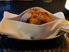 餐前面包-上海和平饭店华懋阁 Cathay Room