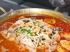 -张翻越·川渝冒菜·武汉黑鸭煲(城北万象城店)