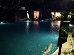 -亚龙湾喜来登·美景台大堂吧