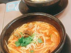 -灵芝妹子海鲜米线(瓦房店新玛特店)