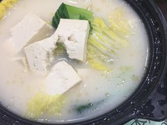-护国寺小吃店(红莲南路店)