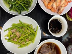 -乐禧母婴全自营月嫂(宝山店)