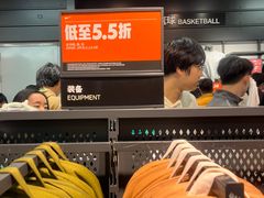-NIKE上海青浦优选体验店