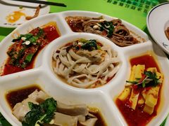 -令氏家外家周秦食府(高新店)