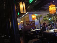 -绿茶餐厅(同成街华联店)