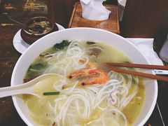 -德致祥云南过桥米线(云天小苑店)